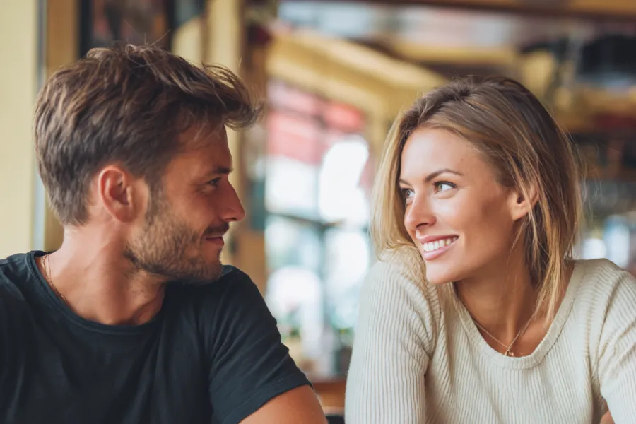 how to be more socially confident