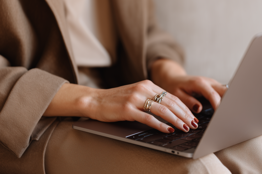 Mastering Digital Etiquette